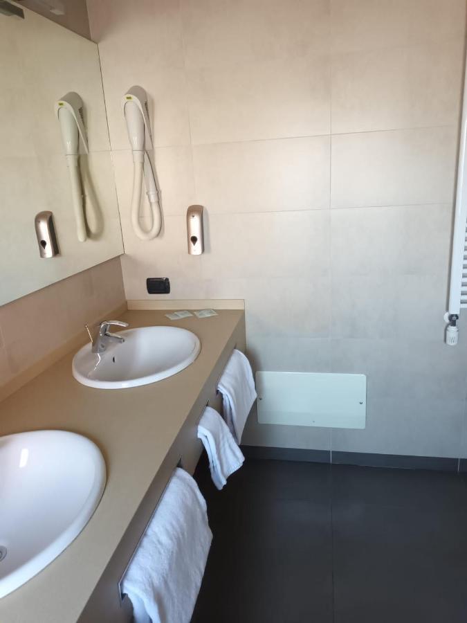 Luxury Rooms Padova Station מראה חיצוני תמונה